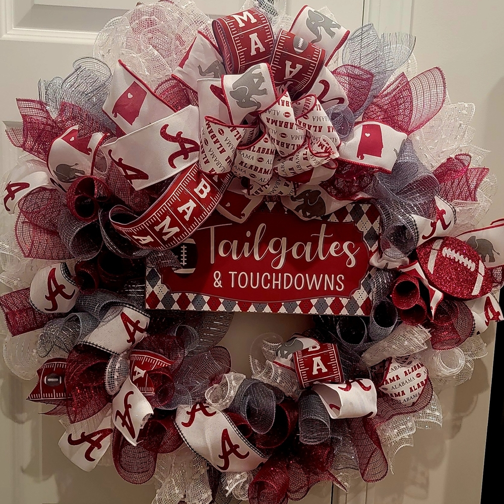Tailgates & Touchdowns Rolltide Wreath